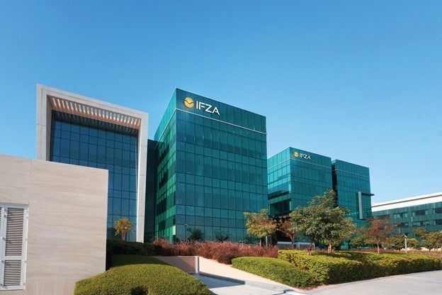 looking for a top firm that offers rak freezone…